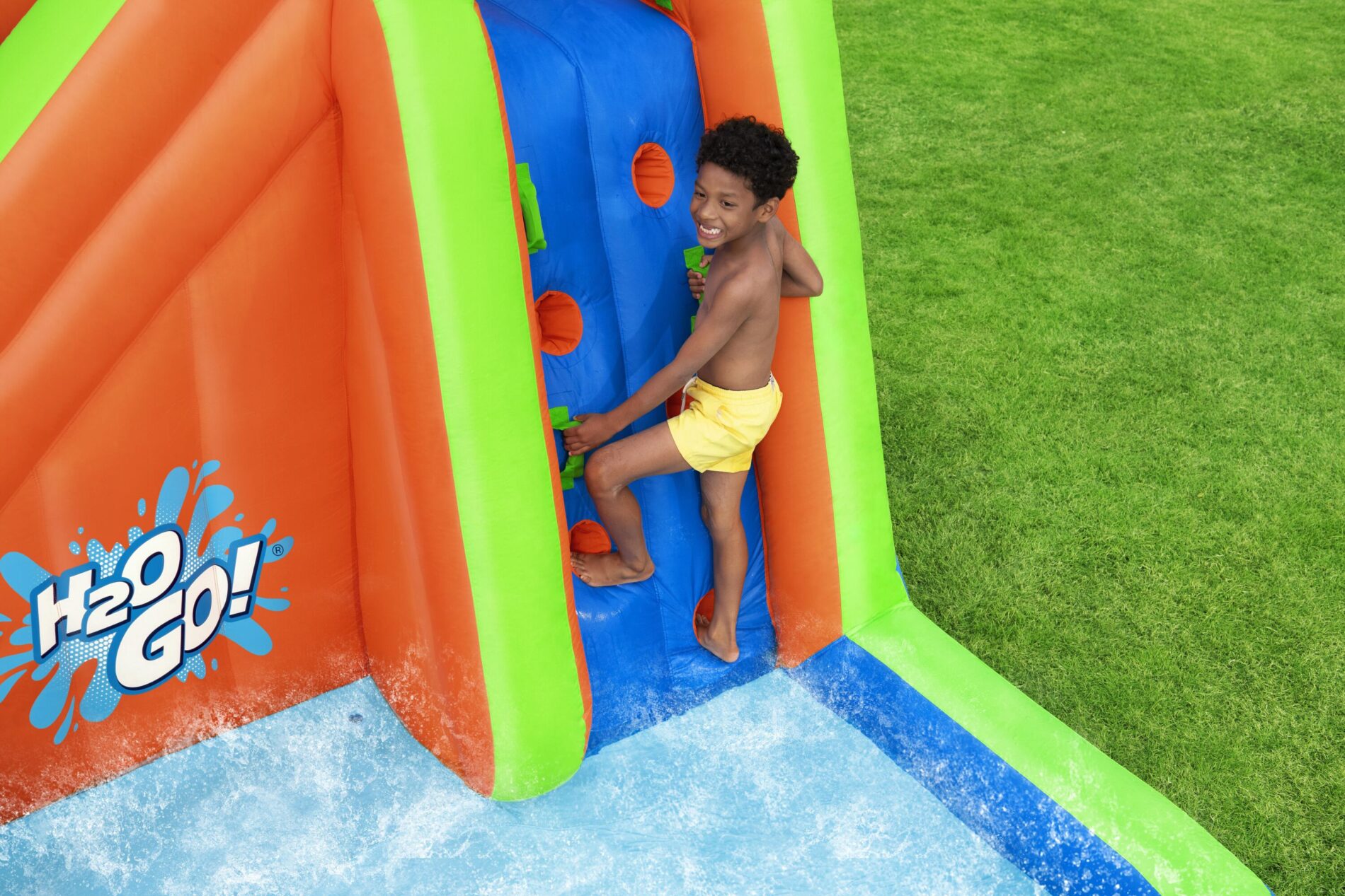 Bestway 3.65m x 3.20m x 2.70m Turbo Splash Mega Water Park Inflatable Bounce House - Image 4